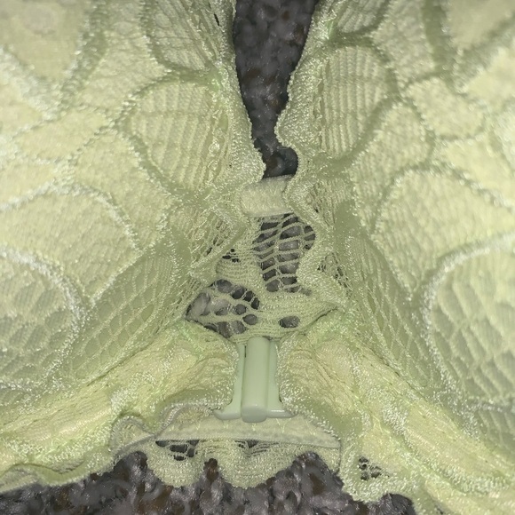 Racer back PiNk bra - Picture 3 of 5